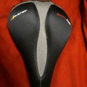 Avenir memory foam bicycle seat cover/pad